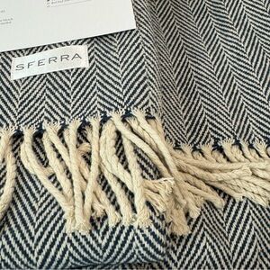 SFERRA Navy and Cream Herringbone Throw NEW IN BOX